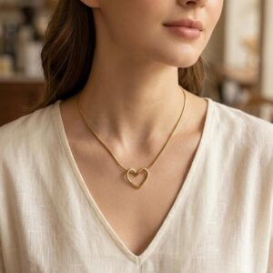 heart shape golden pendant